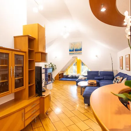 Petzen Panorama Apartment